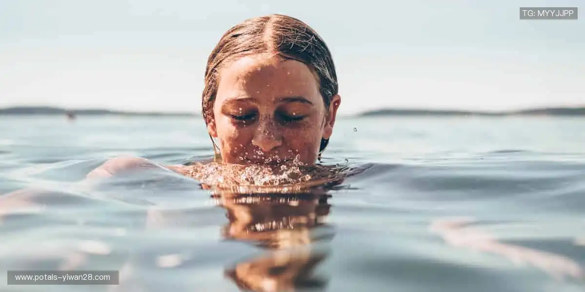 「运动装备黑科技，让你的每一步都更专业！🛡️点击选购，开启高效训练！」